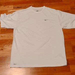 Nike Fit Dry White Workout Shirt